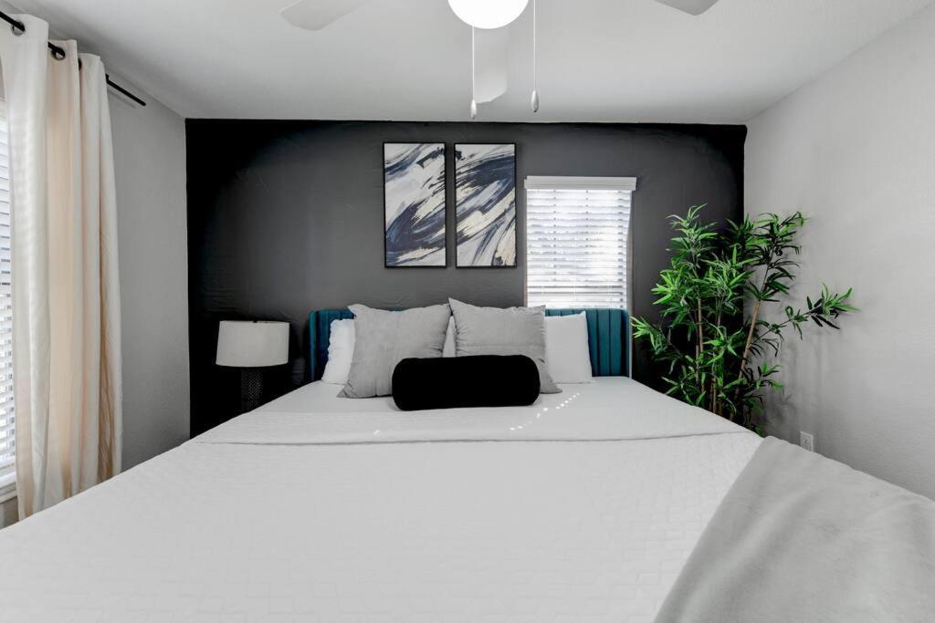 Apartamento 6 Min To Dt~Pool~Free Parking~2King Bed & 2Bath Austin Exterior foto