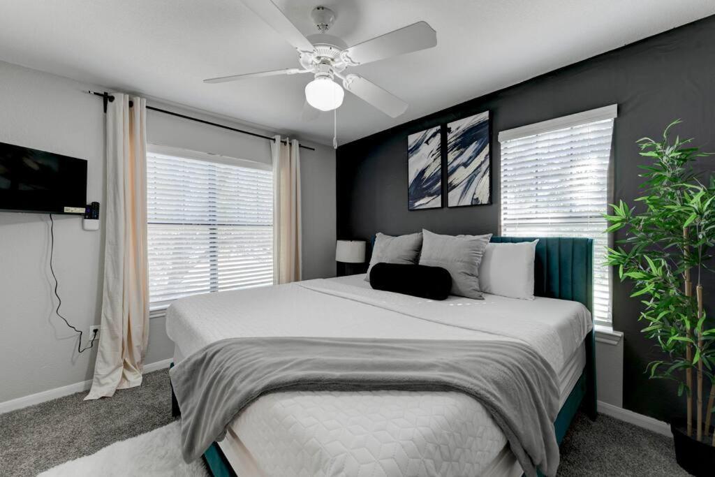 Apartamento 6 Min To Dt~Pool~Free Parking~2King Bed & 2Bath Austin Exterior foto