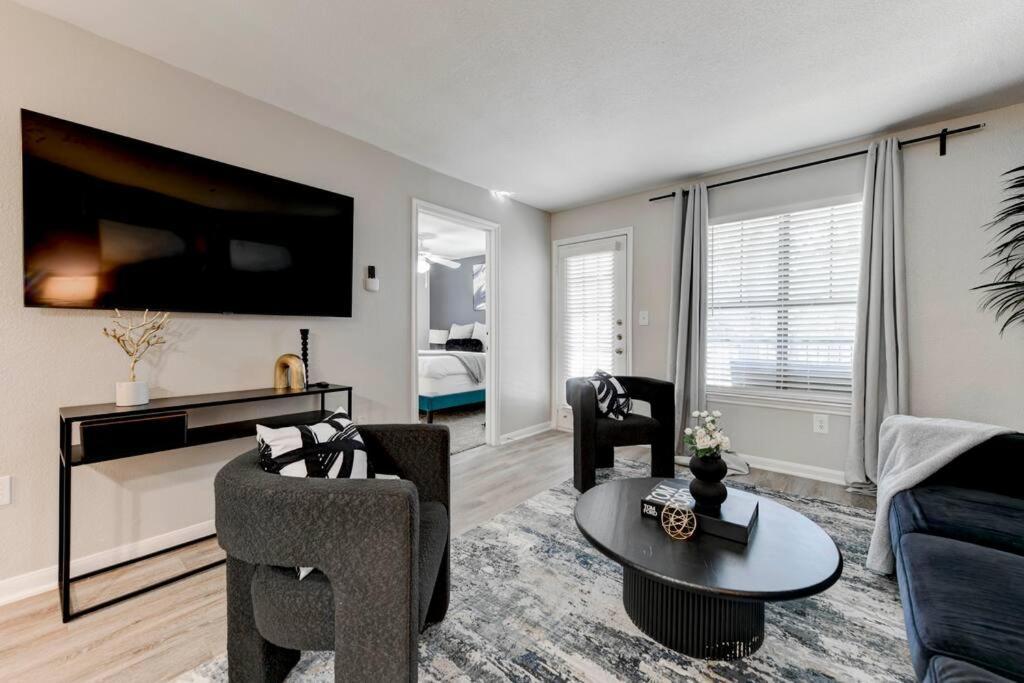Apartamento 6 Min To Dt~Pool~Free Parking~2King Bed & 2Bath Austin Exterior foto