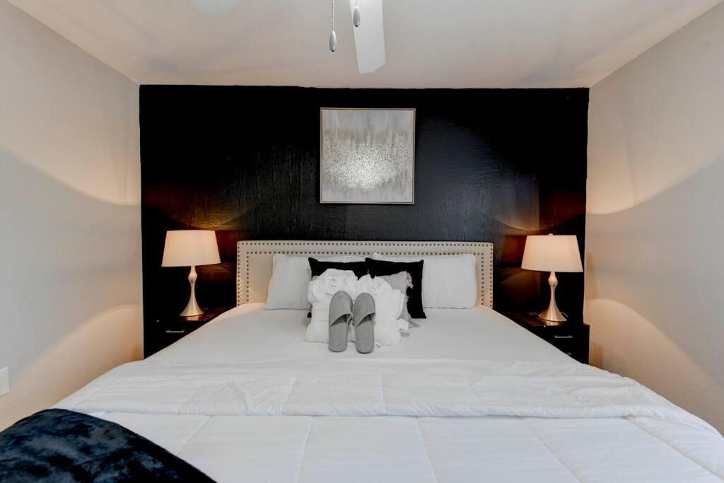 Apartamento 6 Min To Dt~Pool~Free Parking~2King Bed & 2Bath Austin Exterior foto